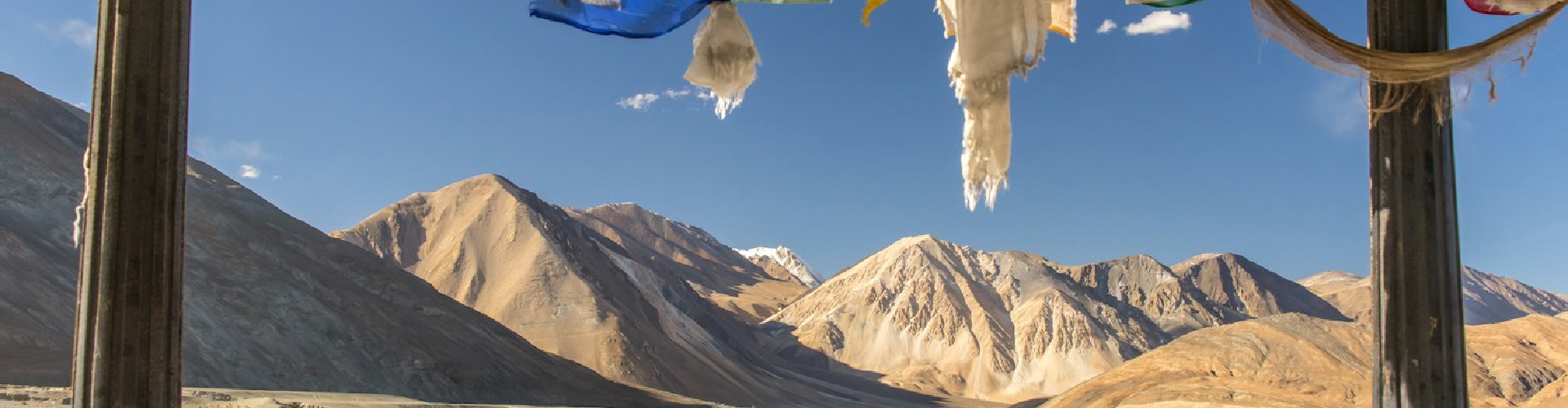 Contact Chalo Chalein tour and travel